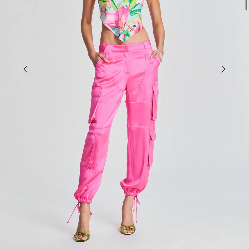 Retrofete x seroya portela cargo pants in size small new with tags never worn.